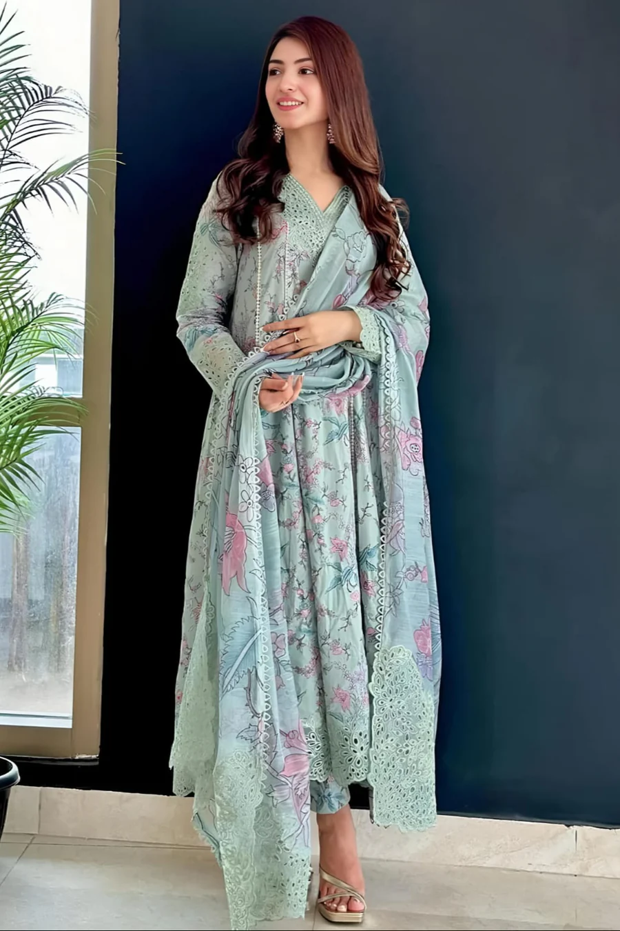 Digital Printed Lawn RR338 Digital Printed Lawn RR338